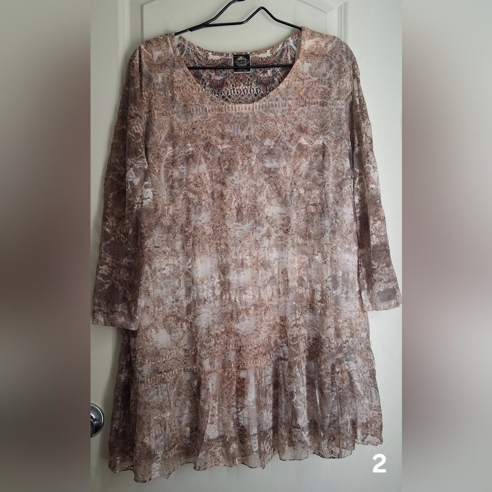 Calstyle Elegant Brown Patterned Dress Long Sleeve Ruffle Bottom Sheer Lace Boho